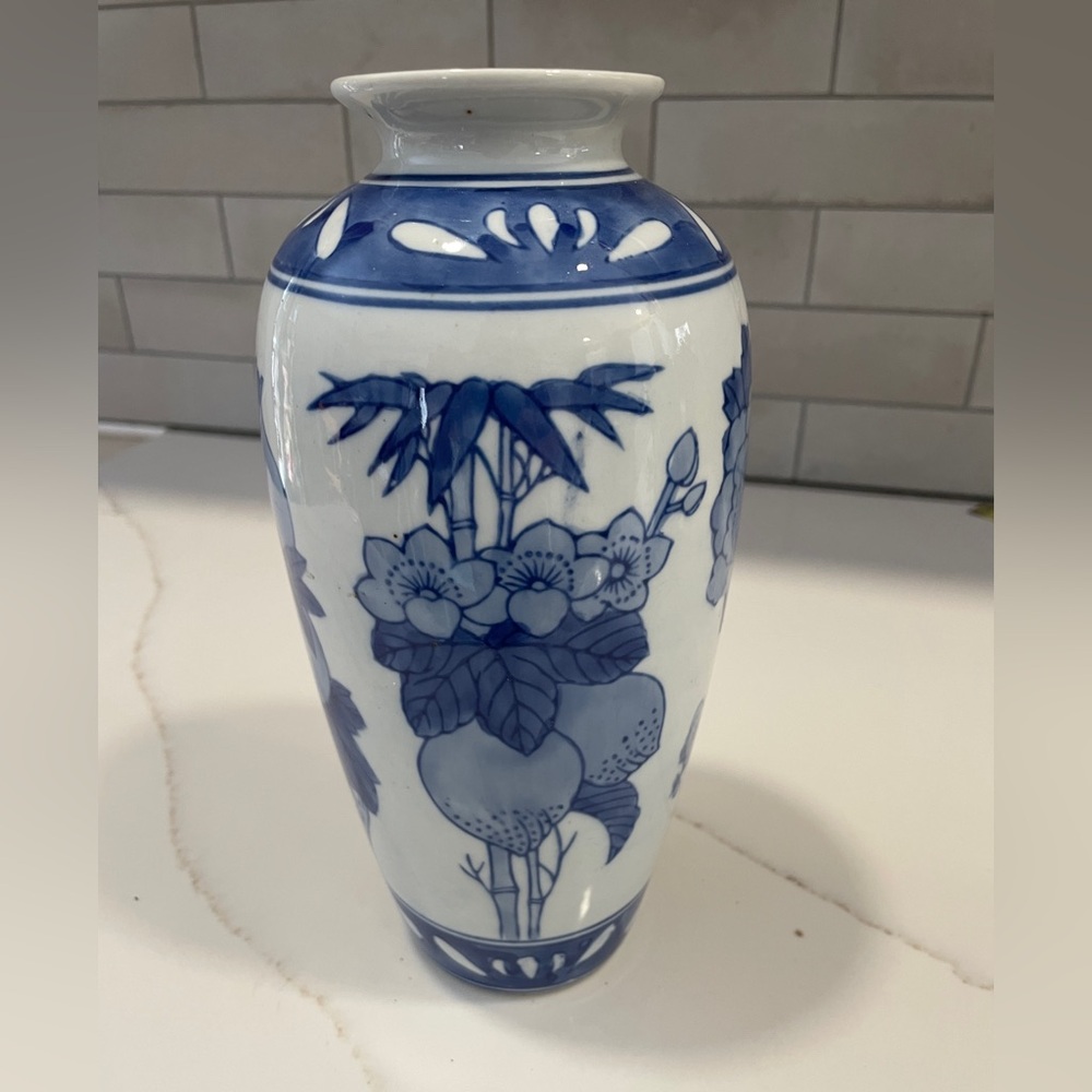 Vintage Blue And White Chinese Floral Fruit Porcelain Vase